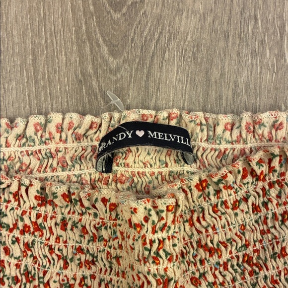 Brandy Melville Floral Smocked Top in Red and Cream - Picture 2 of 3